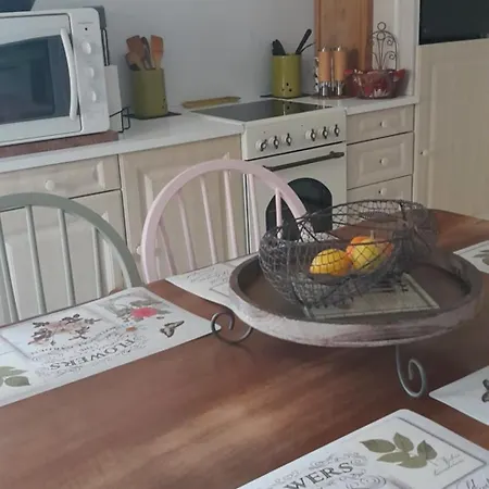 D'hotes Le Devezou 12400 Affrique Гостевой дом 3*