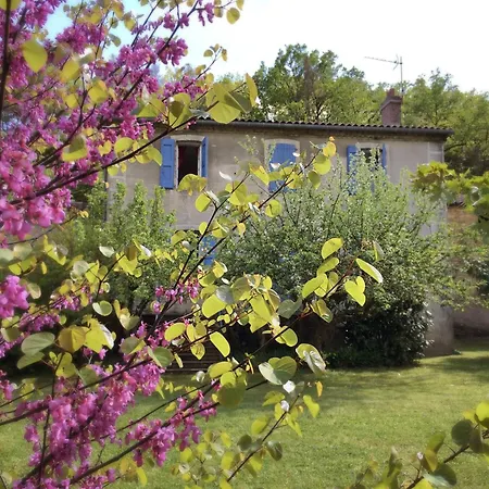 D'hotes Le Devezou 12400 Affrique 3*